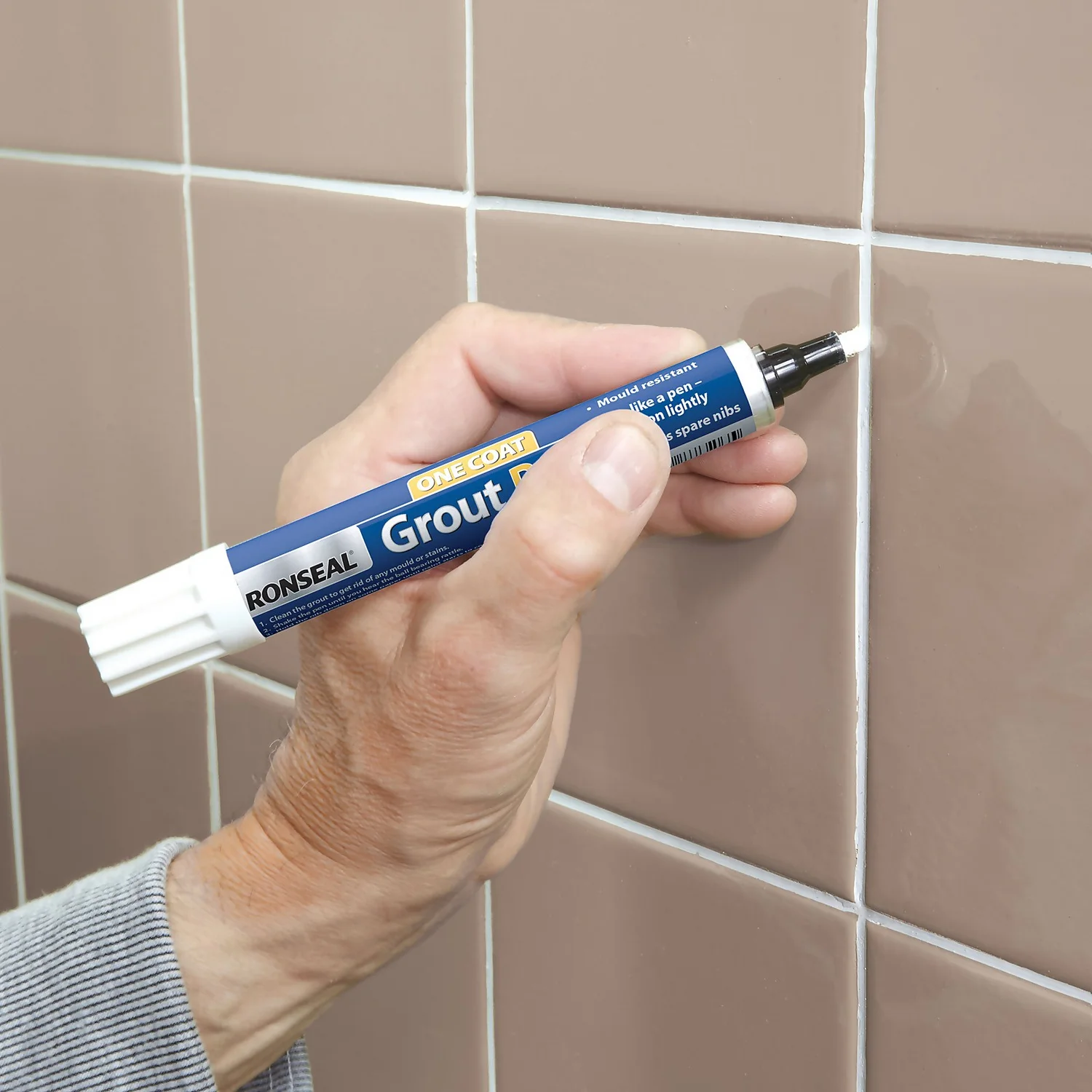 Ronseal White - One Coat Grout Pen - 7ml 2 Ronseal White - One Coat Grout Pen - 7ml - Image 2