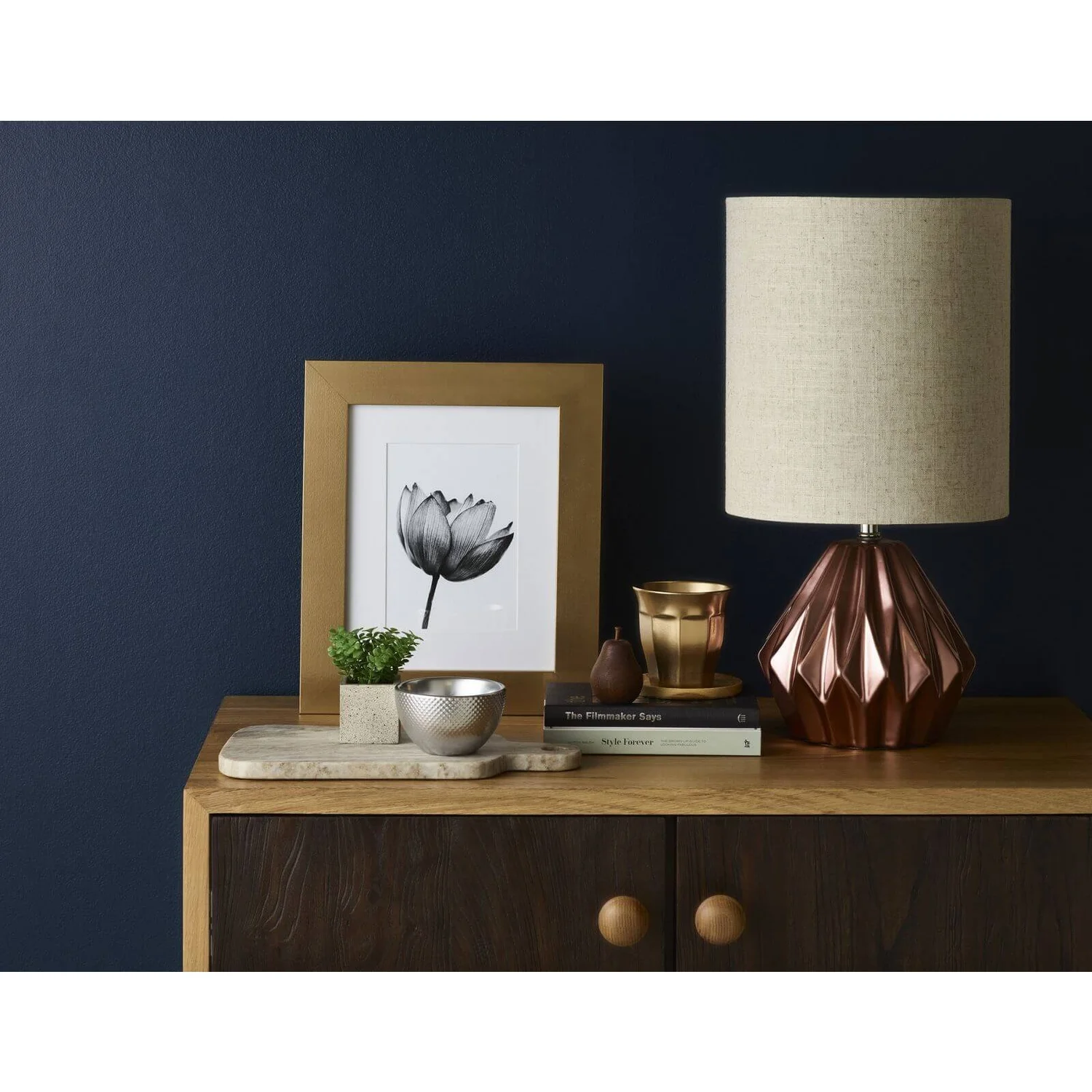 Craig & Rose Artisan Bright Effect Spray Paint - Copper Rose - 400ml 3 Craig & Rose Artisan Bright Effect Spray Paint - Copper Rose - 400ml - Image 3