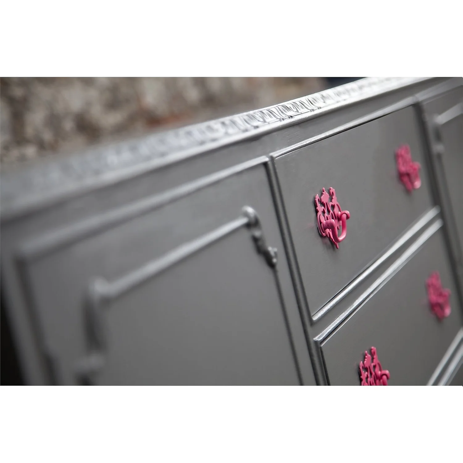 Rust-Oleum Satin Furniture Paint - Slate - 125ml 3 Rust-Oleum Satin Furniture Paint - Slate - 125ml - Image 3