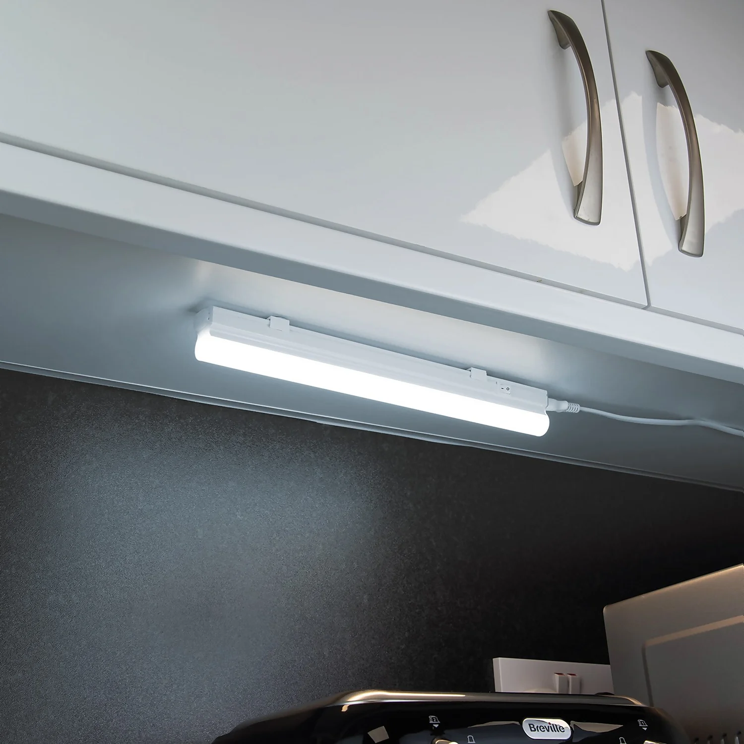 Arlec 4W Cool White Bar Light 1 Arlec 4W Cool White Bar Light