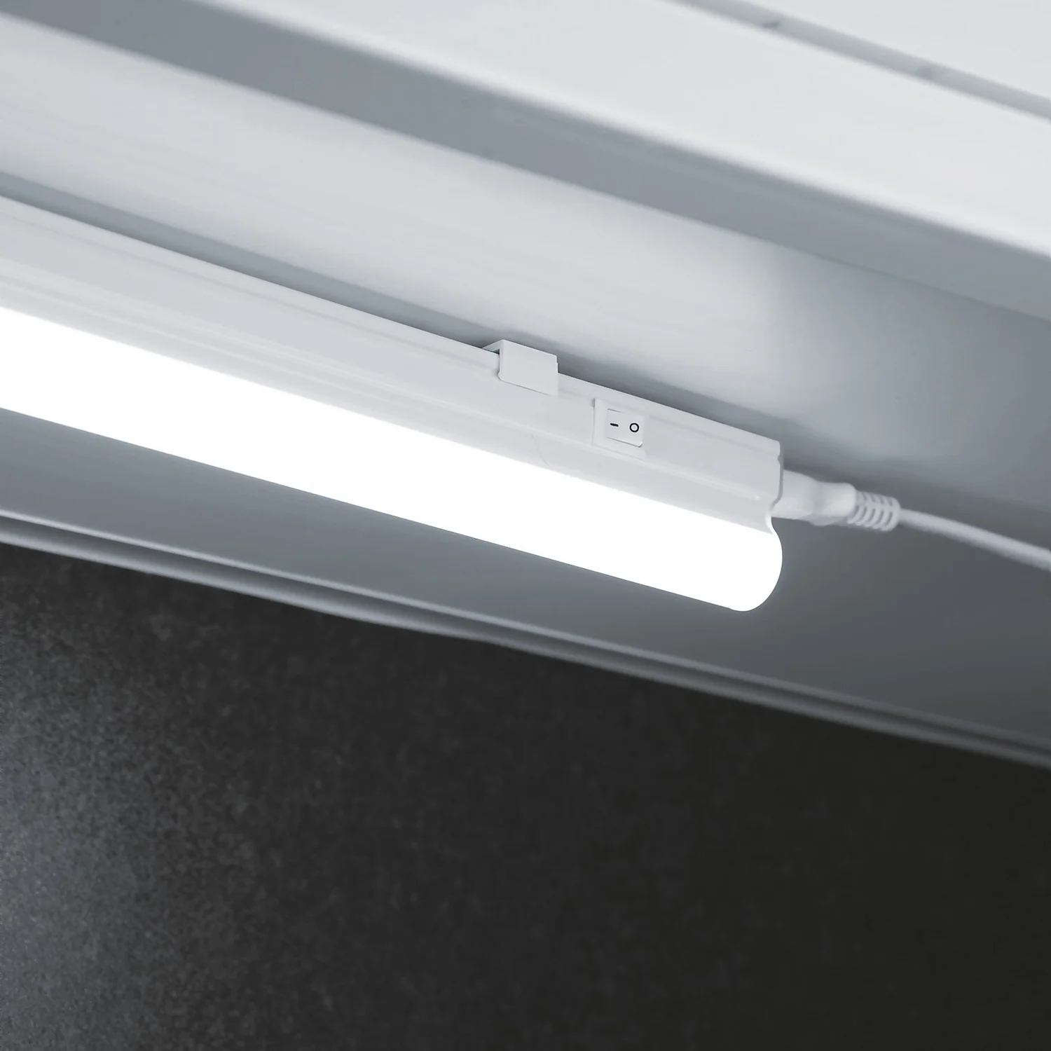 Arlec 4W Cool White Bar Light 5 Arlec 4W Cool White Bar Light - Image 5