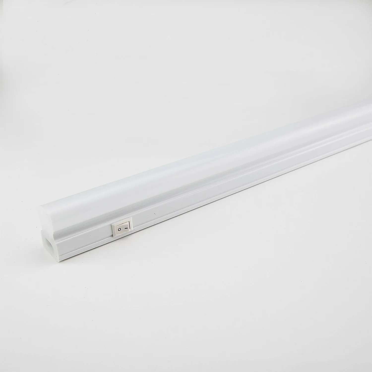 Arlec 12W Cool White Bar Light 9 Arlec 12W Cool White Bar Light - Image 9