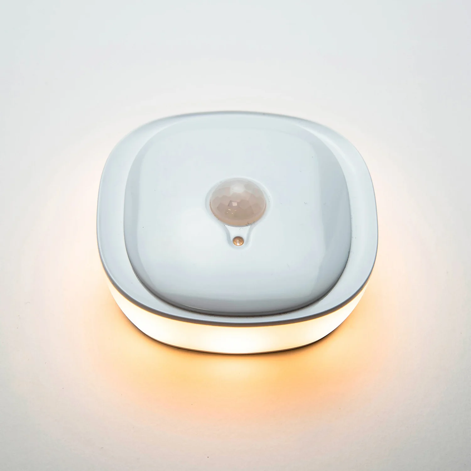 Arlec Square LED Motion Light 5 Arlec Square LED Motion Light - Image 5