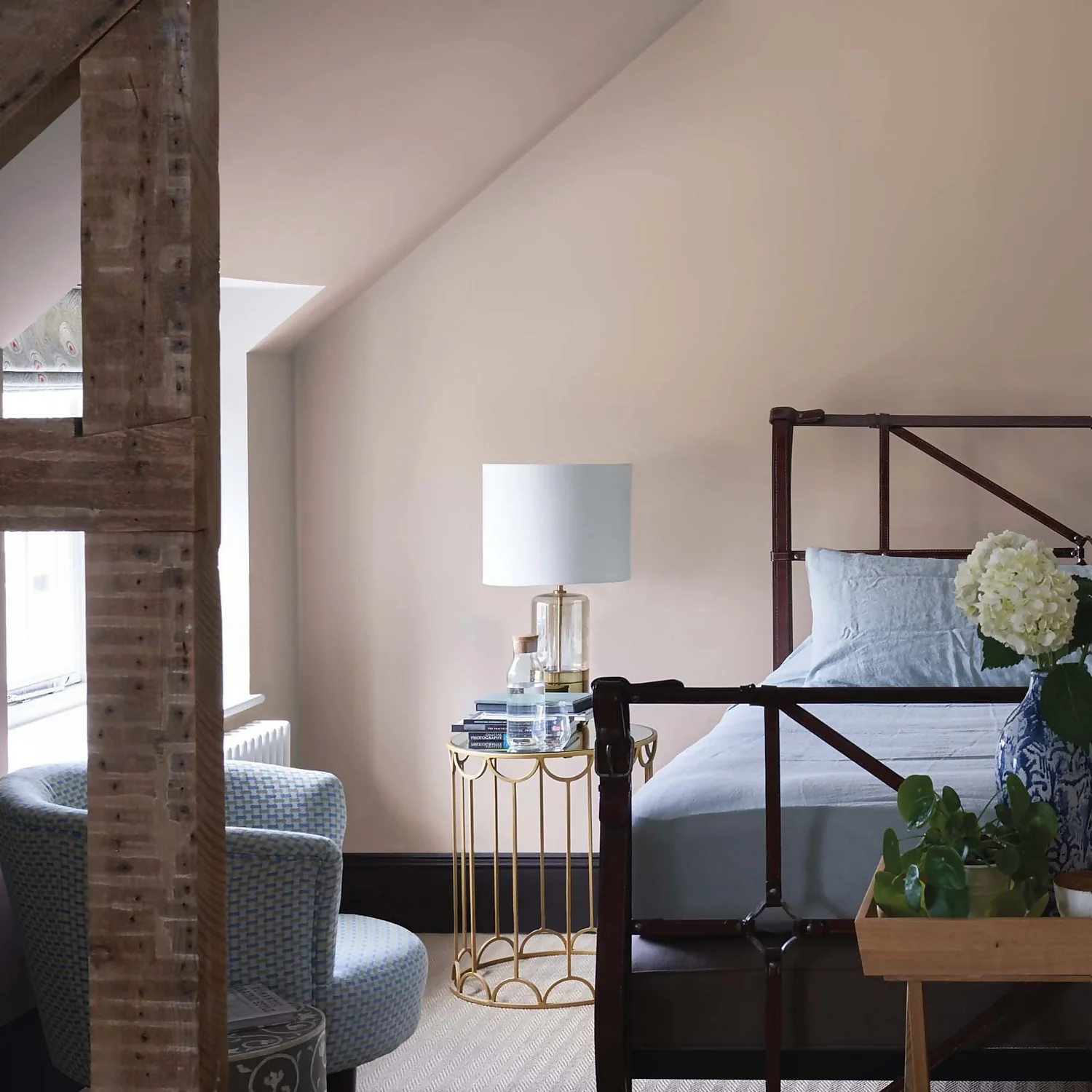 Farrow & Ball Estate Eggshell Paint Jitney - 2.5L 2 Farrow & Ball Estate Eggshell Paint Jitney - 2.5L - Image 2