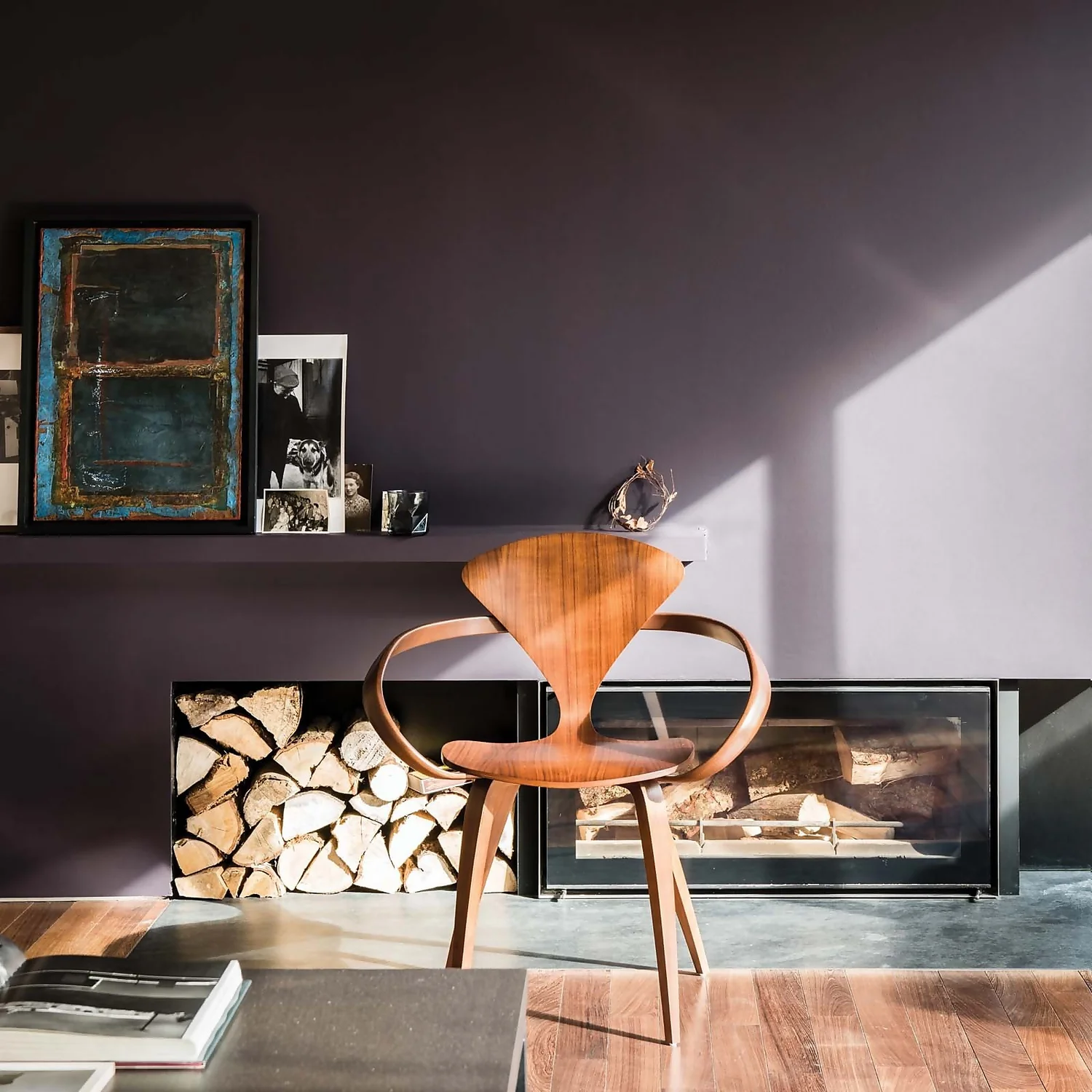 Farrow & Ball Modern Eggshell Paint Paean Black - 2.5L 2 Farrow & Ball Modern Eggshell Paint Paean Black - 2.5L - Image 2