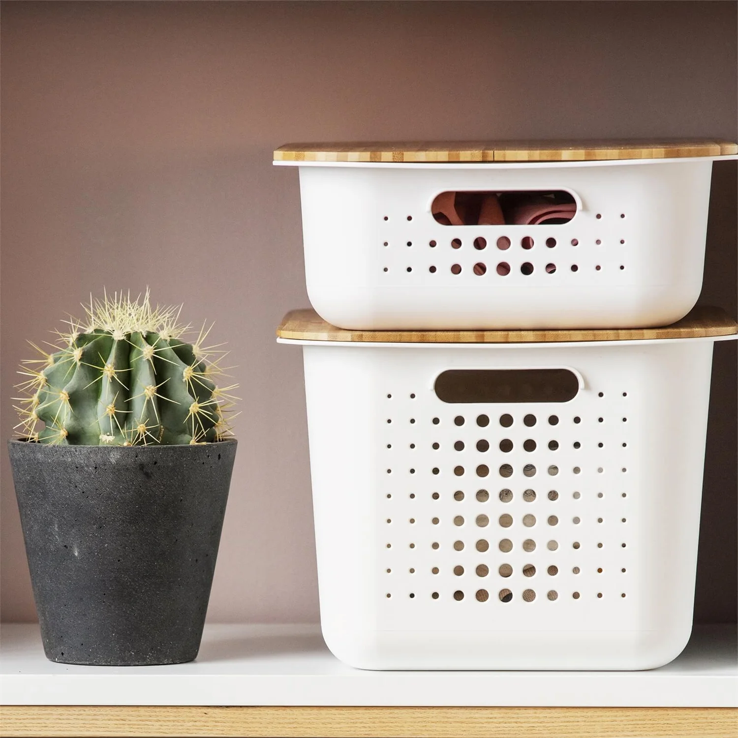 Smartstore 6L Wardrobe Basket - White 6 Smartstore 6L Wardrobe Basket - White - Image 6