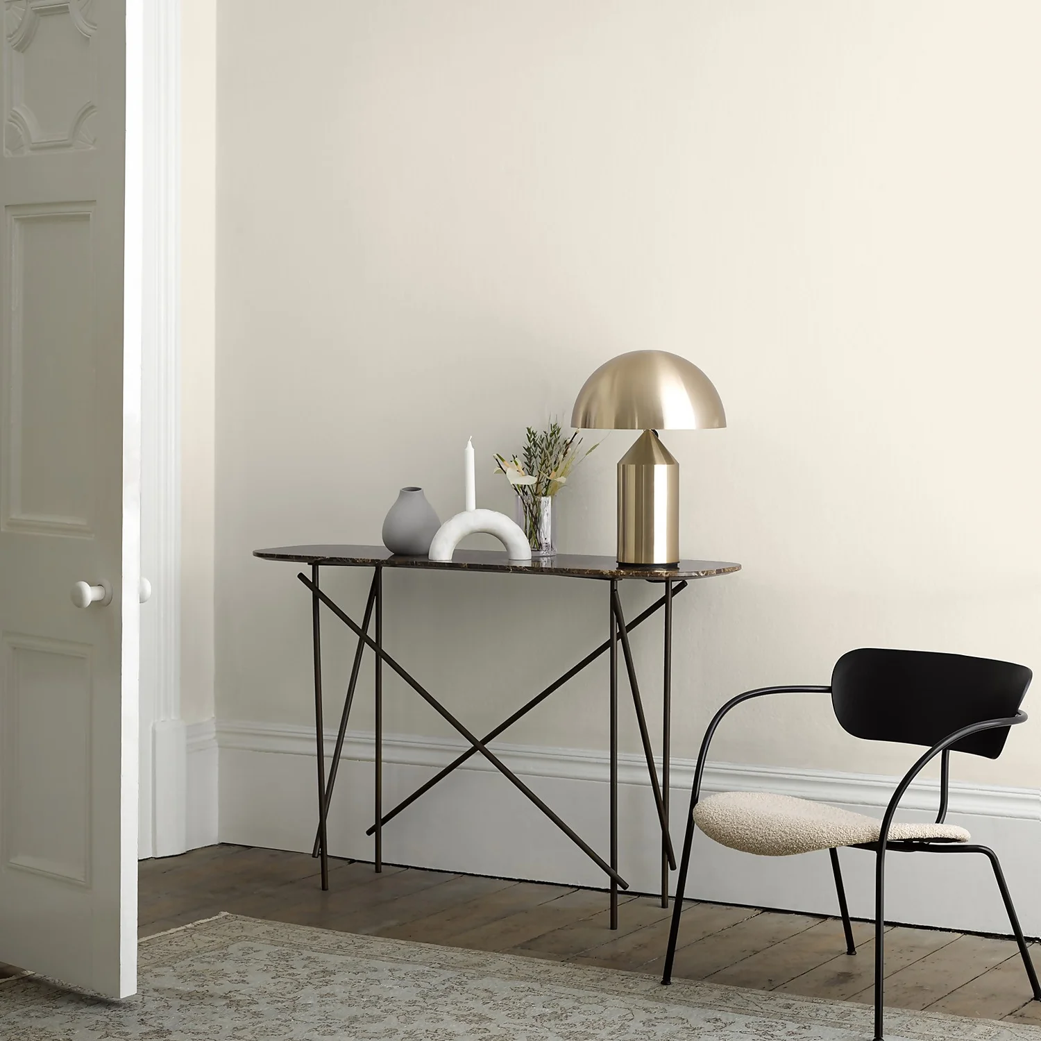 Crown Walls & Ceilings Matt Emulsion Paint Cream White - 2.5L 3 Crown Walls & Ceilings Matt Emulsion Paint Cream White - 2.5L - Image 3