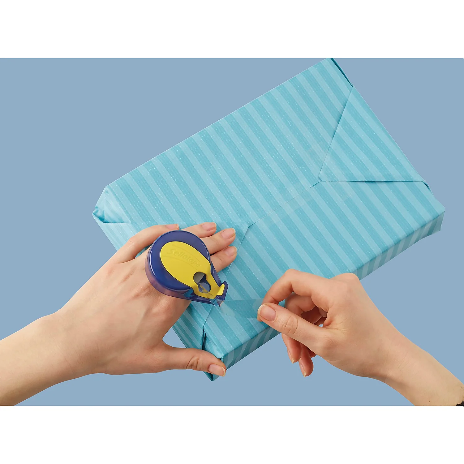 Sellotape On-Hand Dispenser Refills Super Clear Tape 2 Rolls 3 Sellotape On-Hand Dispenser Refills Super Clear Tape 2 Rolls - Image 3