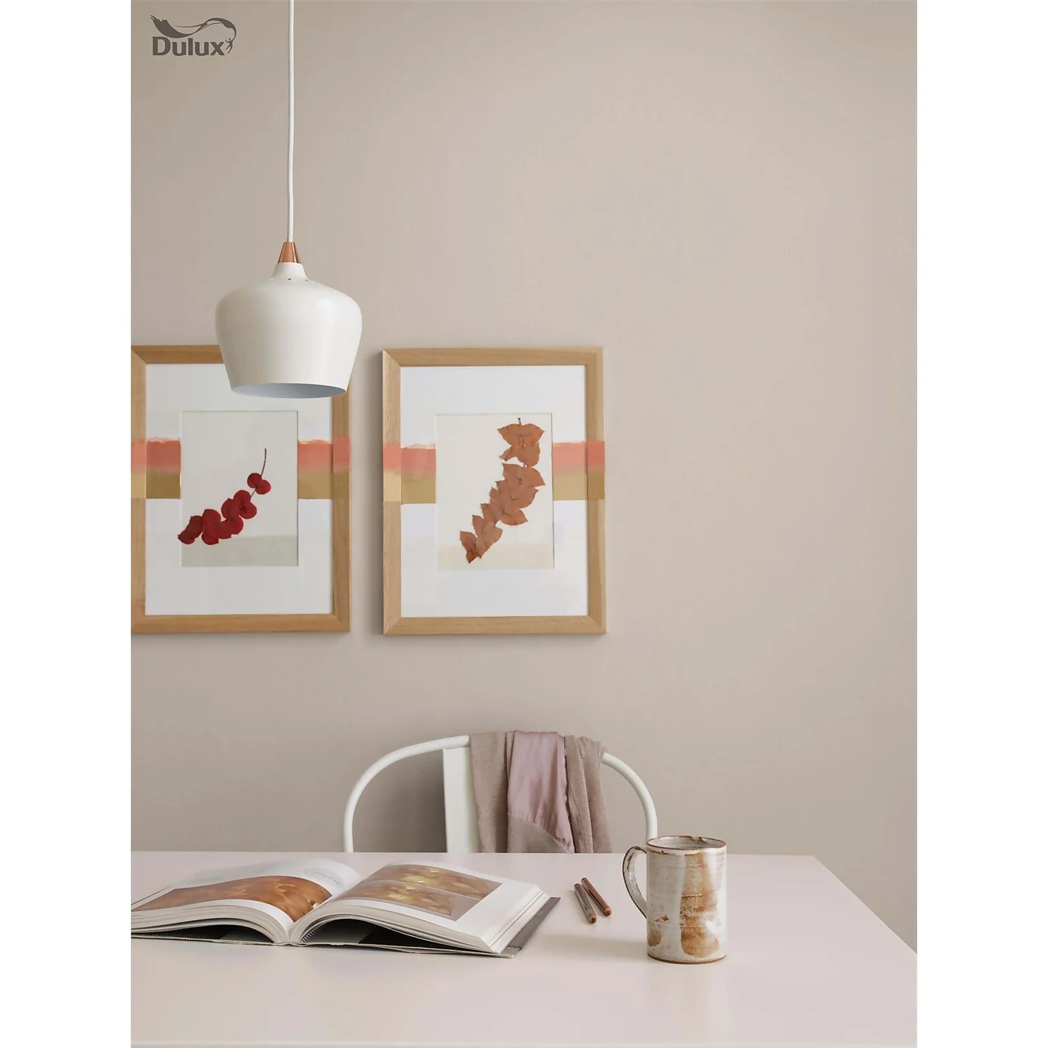 Dulux Simply Refresh One Coat Matt Emulsion Paint Pebble Shore - 2.5L 8 Dulux Simply Refresh One Coat Matt Emulsion Paint Pebble Shore - 2.5L - Image 8