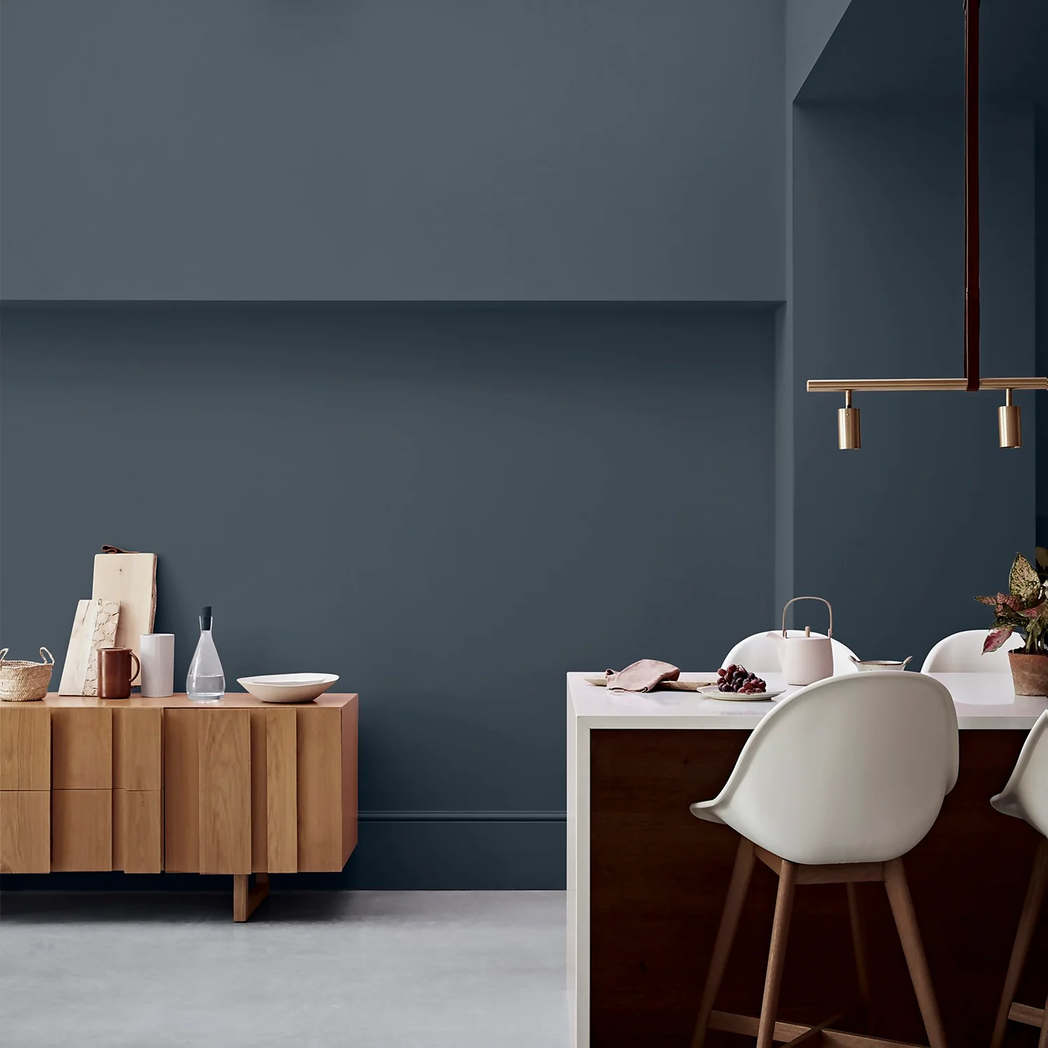 Crown Easyclean Kitchen Paint Aftershow - 0.04L 2 Crown Easyclean Kitchen Paint Aftershow - 0.04L - Image 2