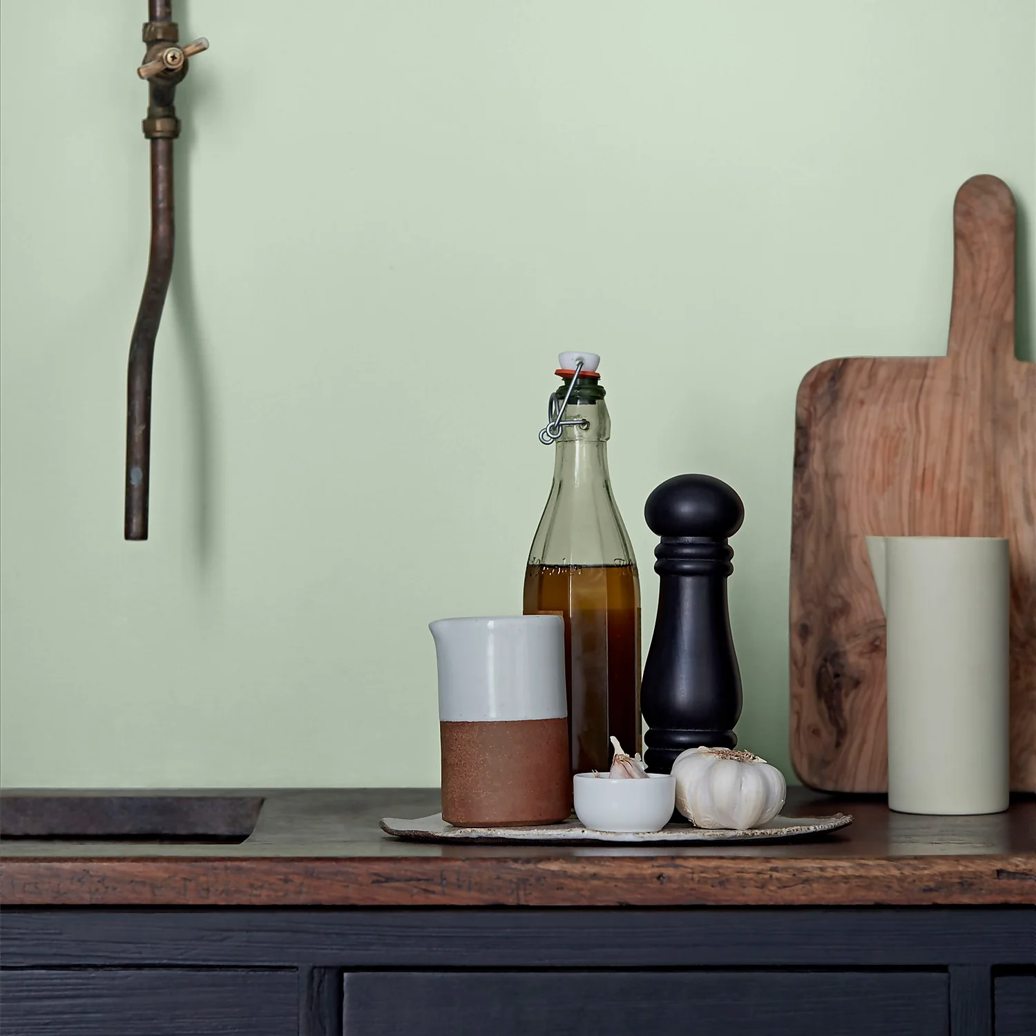 Crown Easyclean®Greaseguard+ Kitchen Matt Washable Multi Surface Paint Spice Rack® - 2.5L 2 Crown Easyclean®Greaseguard+ Kitchen Matt Washable Multi Surface Paint Spice Rack® - 2.5L - Image 2