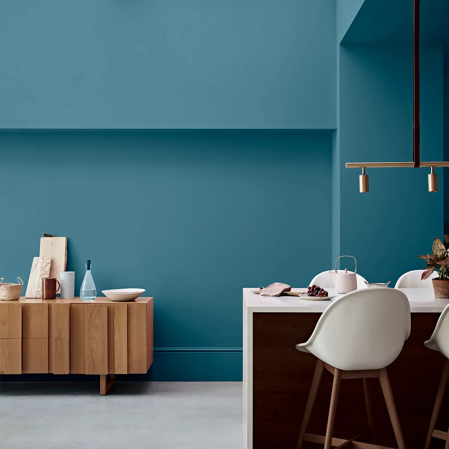 Crown Easyclean®Greaseguard+ Kitchen Matt Washable Multi Surface Paint Teal® - 2.5L 2 Crown Easyclean®Greaseguard+ Kitchen Matt Washable Multi Surface Paint Teal® - 2.5L - Image 2