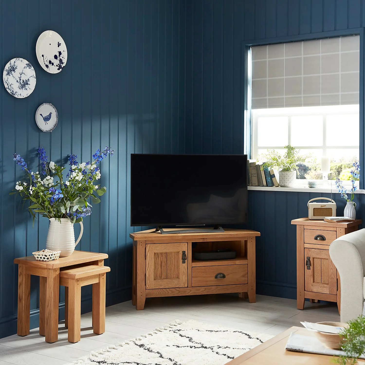 Hocombe Tall Side Table - Oak 2 Hocombe Tall Side Table - Oak - Image 2