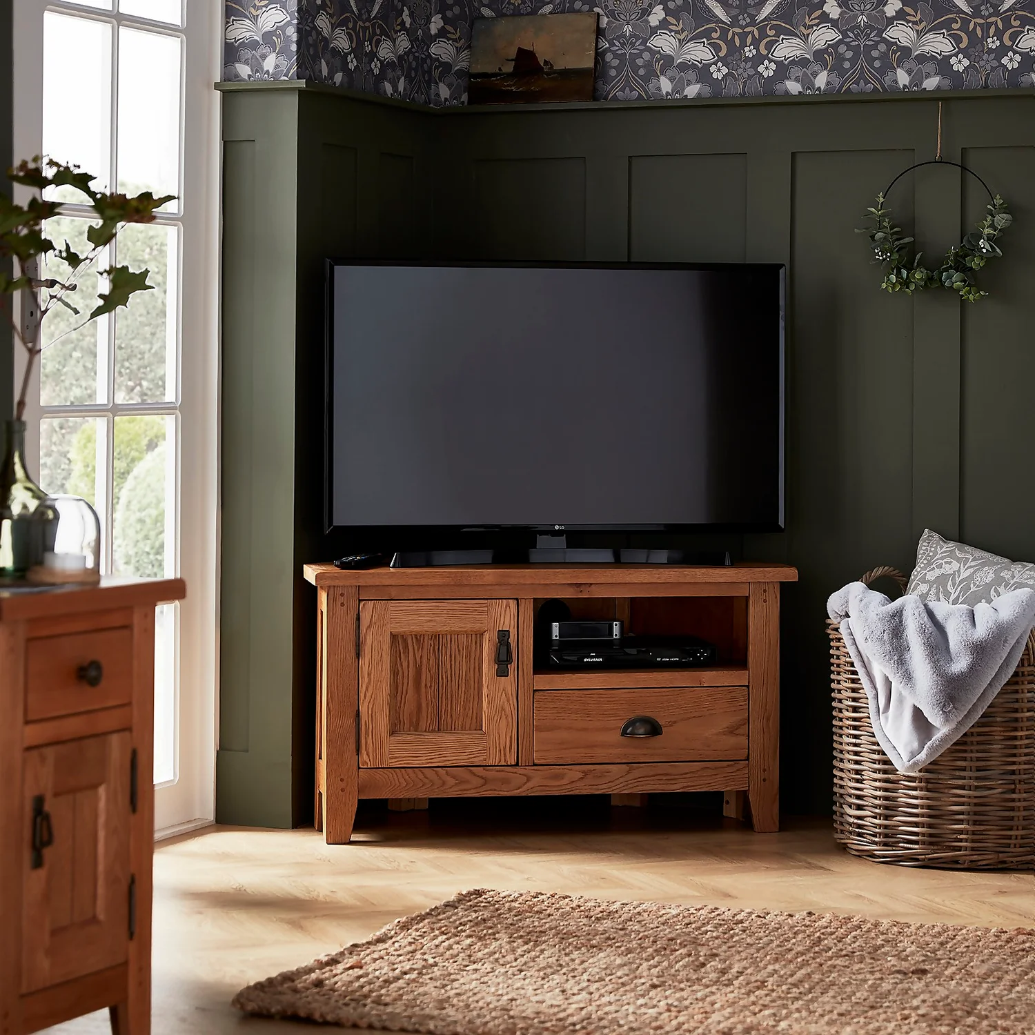 Hocombe Corner TV Stand - Oak 2 Hocombe Corner TV Stand - Oak - Image 2