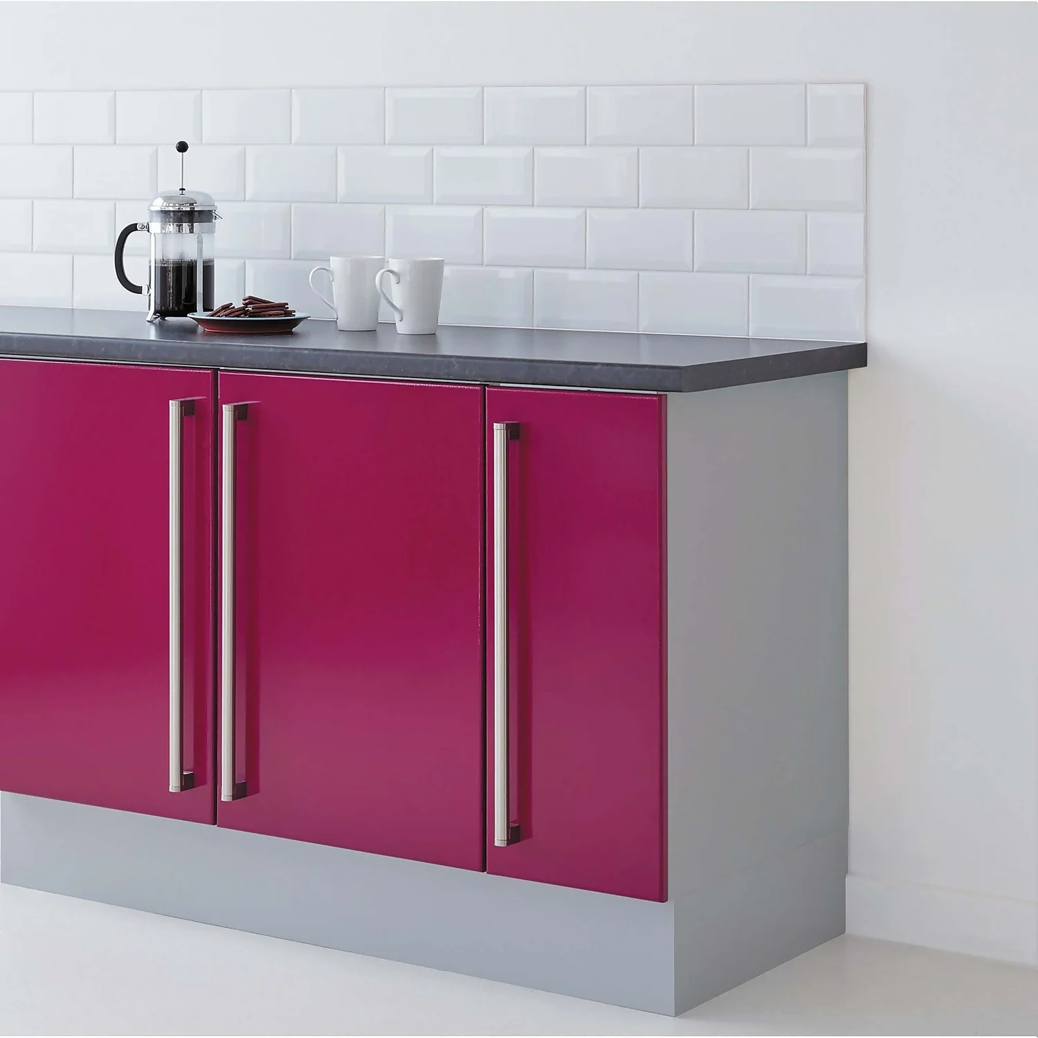 Ronseal One Coat Tile Paint White Satin - 750ml 3 Ronseal One Coat Tile Paint White Satin - 750ml - Image 3