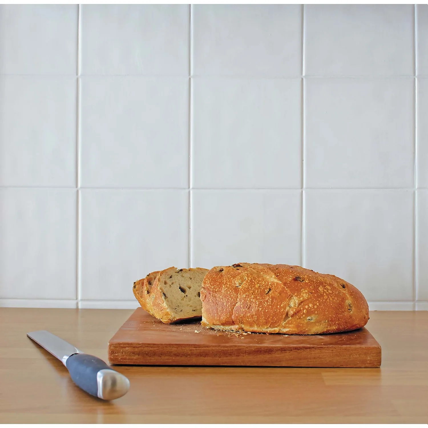 Ronseal One Coat Tile Paint White Gloss - 750ml 6 Ronseal One Coat Tile Paint White Gloss - 750ml - Image 6