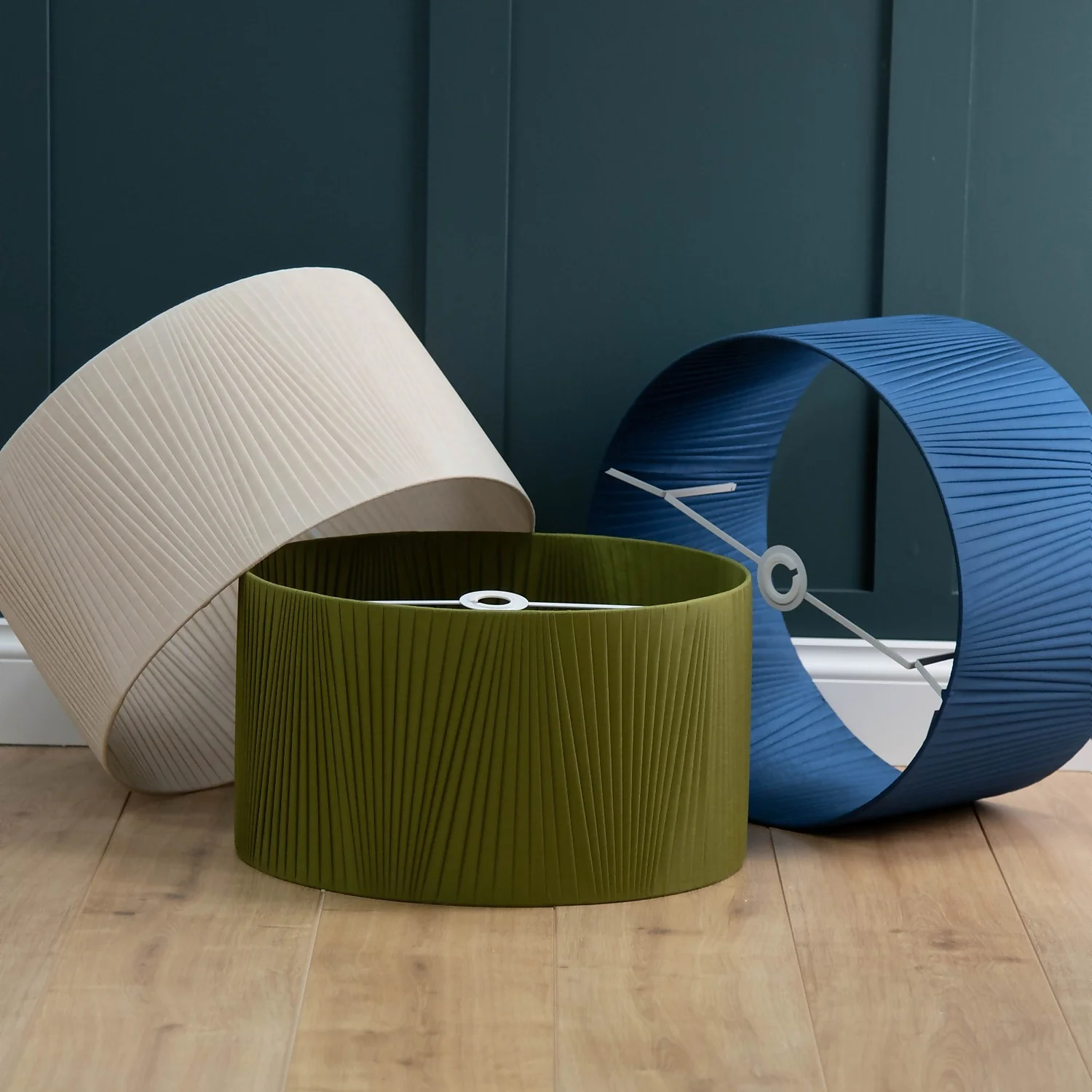 Raye Olive Drum Pleated Silk Shade - 45cm 7 Raye Olive Drum Pleated Silk Shade - 45cm - Image 7