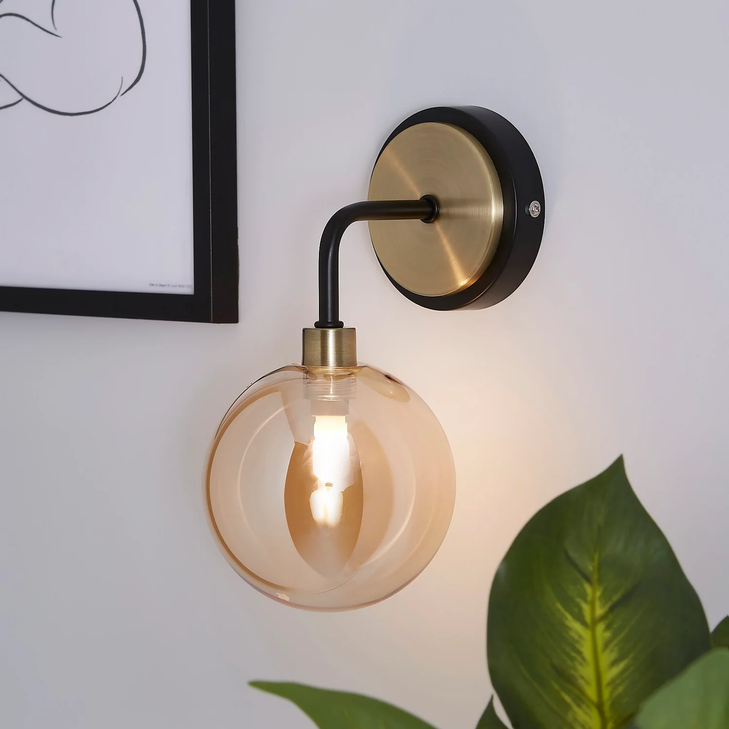 Shoreditch Glass Wall Light - Champagne & Brass 1 Shoreditch Glass Wall Light - Champagne & Brass