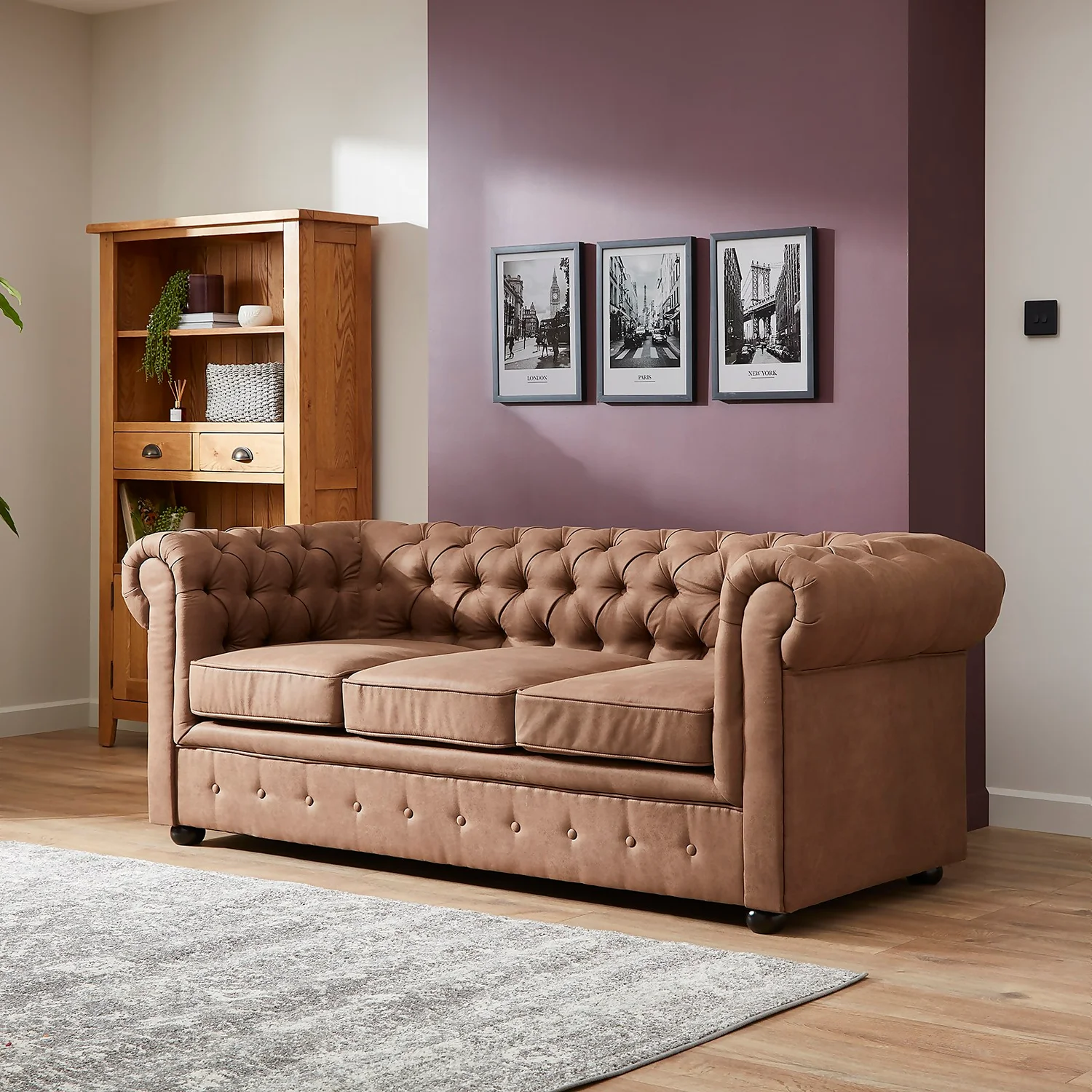 Chesterfield Faux Leather 3 Seater Sofa - Tan 2 Chesterfield Faux Leather 3 Seater Sofa - Tan - Image 2