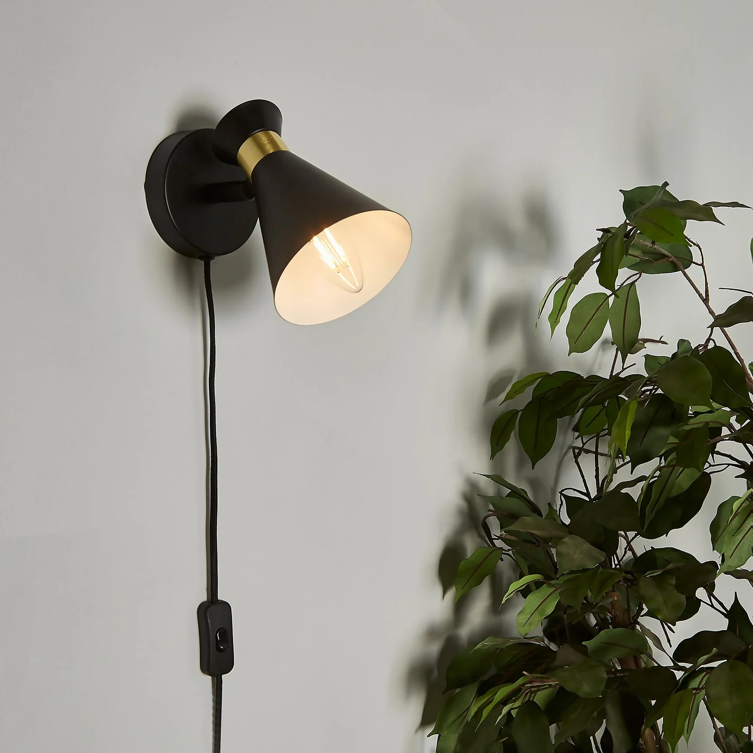 Balham Plug In Wall Light - Black & Brass 1 Balham Plug In Wall Light - Black & Brass