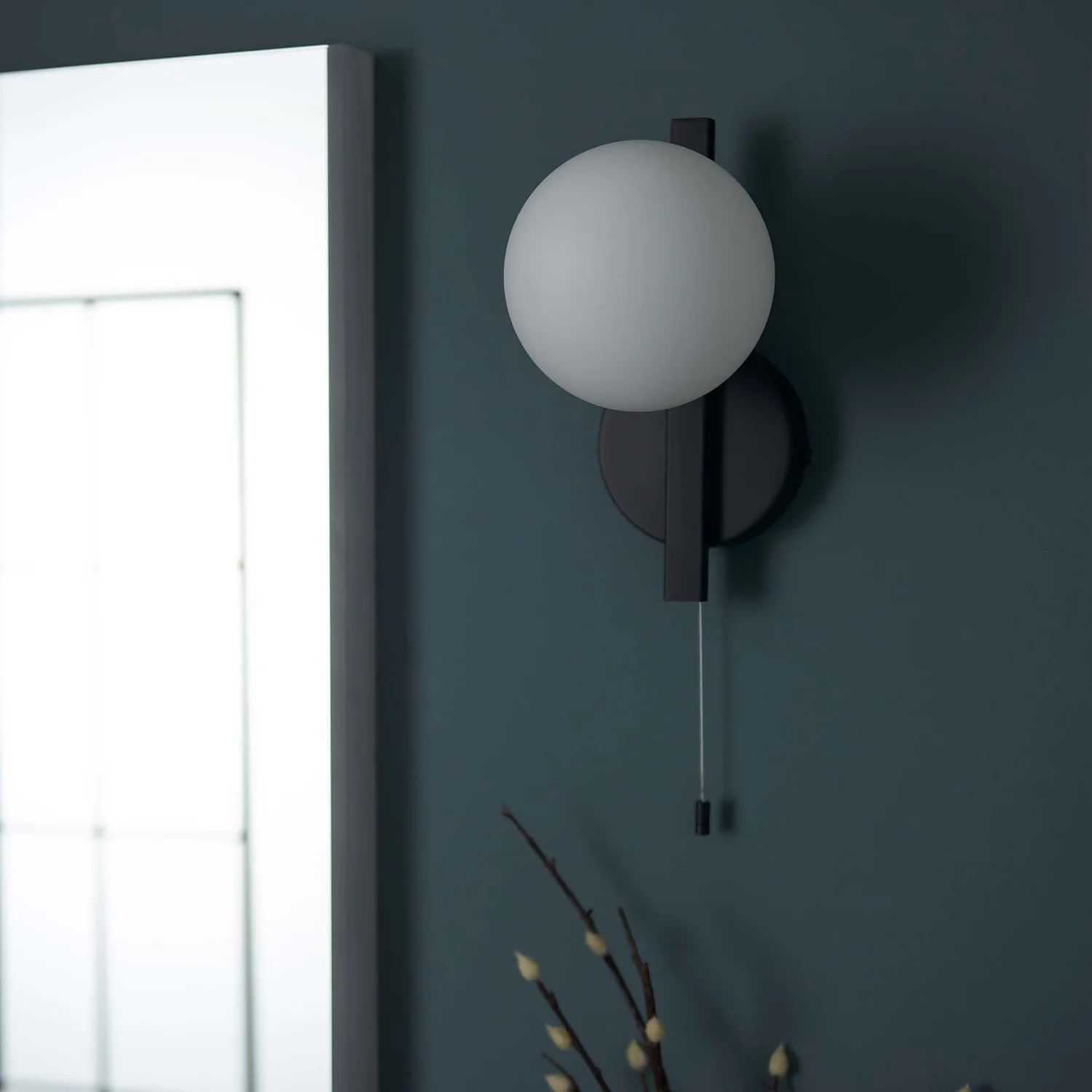 Hawkhill Bathroom Wall Light - Black 4 Hawkhill Bathroom Wall Light - Black - Image 4