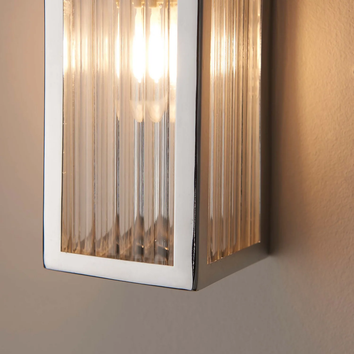 Newham Bathroom Wall Light - Chrome 7 Newham Bathroom Wall Light - Chrome - Image 7