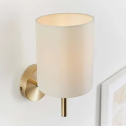 Kari Wall Light - Brass -Cheap Deco Casa Store 13938481 1114981958518161