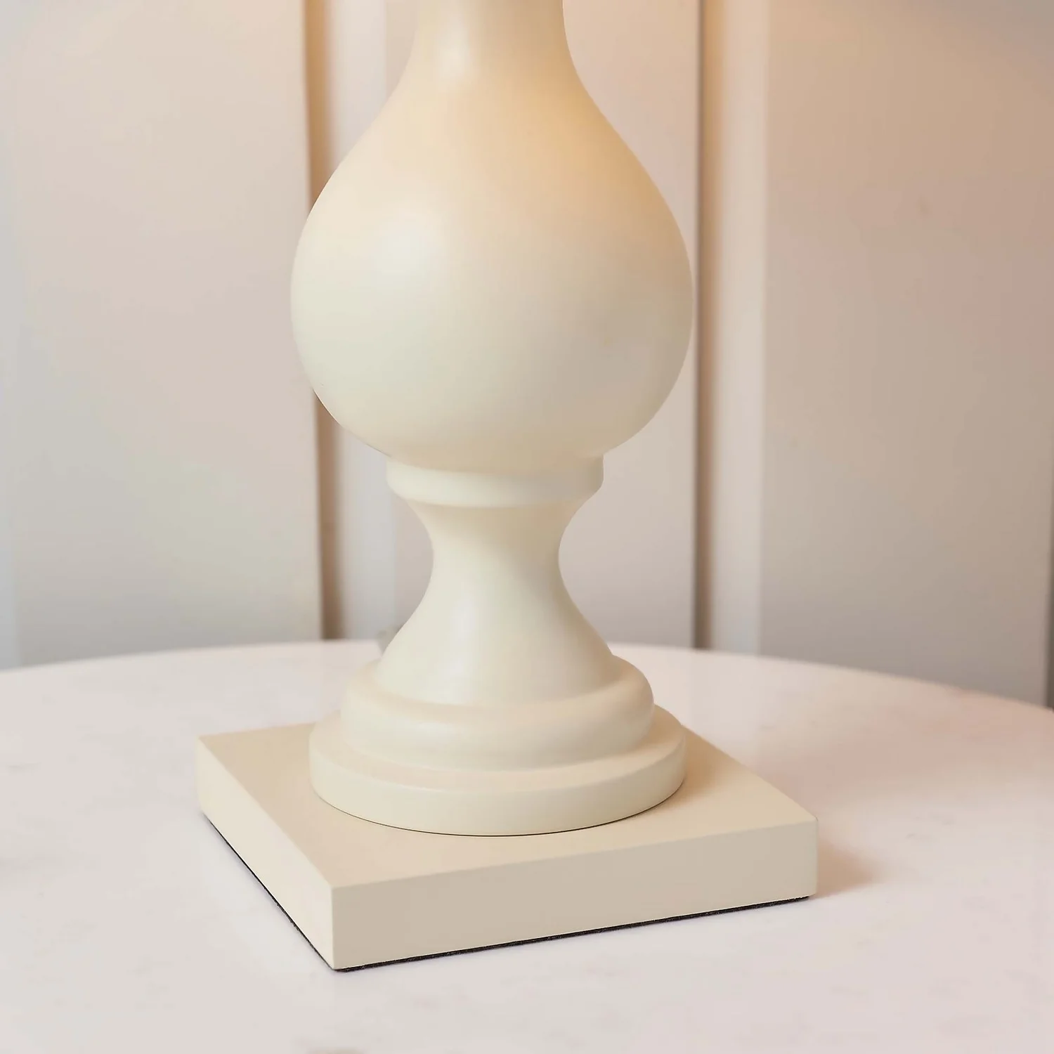 Andrea Table Lamp - Ivory 5 Andrea Table Lamp - Ivory - Image 5