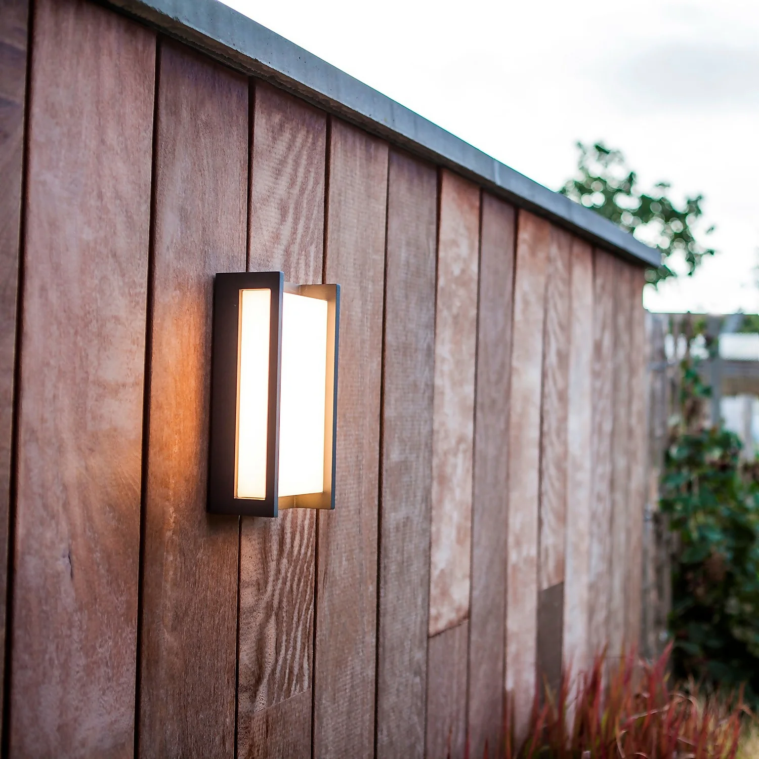 Lutec Qubo RGB LED Outdoor Wall Light With Lutec Connect Technology - Anthracite 4 Lutec Qubo RGB LED Outdoor Wall Light With Lutec Connect Technology - Anthracite - Image 4