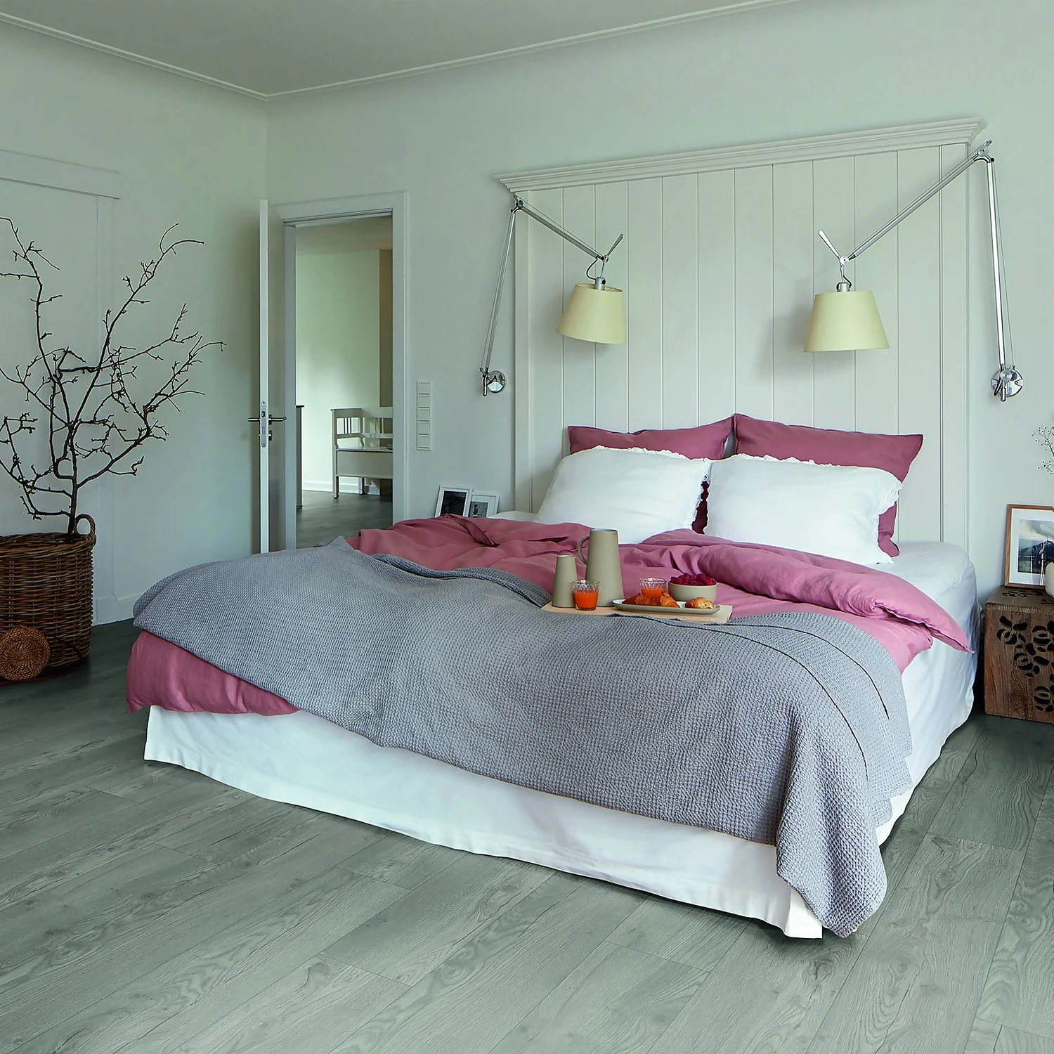 EGGER HOME Grey Portland Oak 12mm Laminate Flooring 1 EGGER HOME Grey Portland Oak 12mm Laminate Flooring