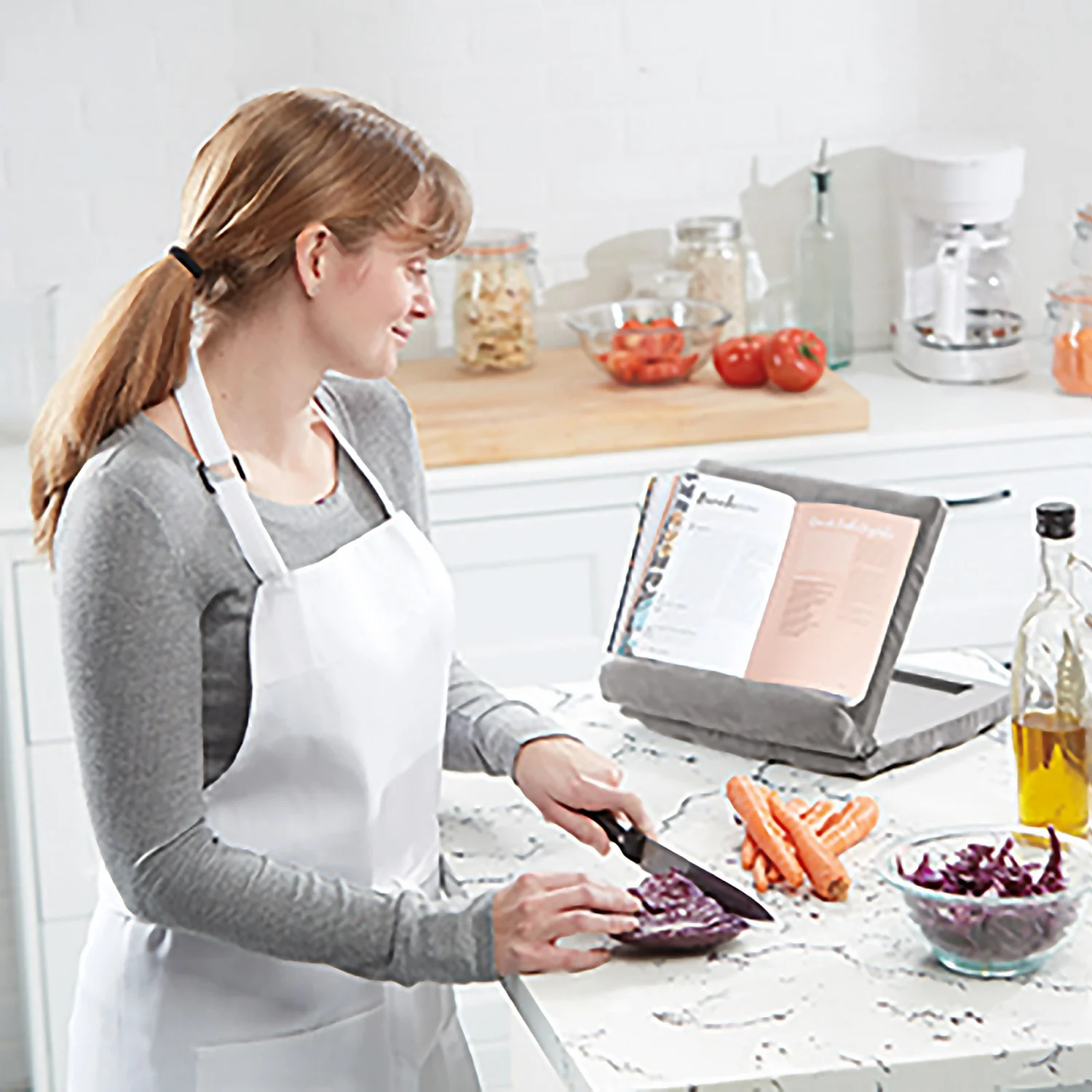 JML Pill-O-Pad Foldaway - Multi - Angle Soft Tablet Stand 5 JML Pill-O-Pad Foldaway - Multi - Angle Soft Tablet Stand - Image 5